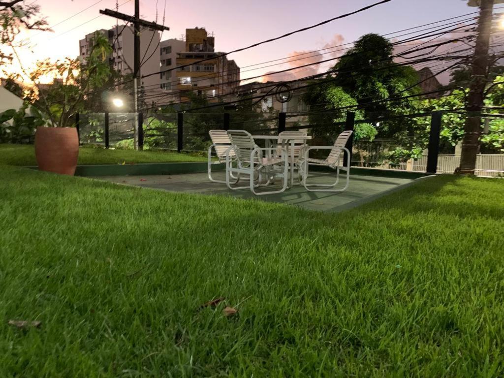 Maravilhoso Apartamento 2 Quartos Com Ofuro Porto Da Barra Salvador Summer Barra Flat Εξωτερικό φωτογραφία